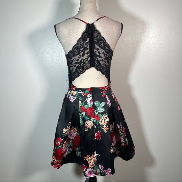 B.Smart Black Red Green Floral Sweetheart Neck Spaghetti Strap Party Dress 9 - Picture 9 of 12